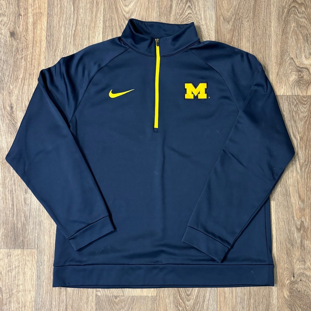 Men’s University of Michigan Nike Dri-Fit Pullover